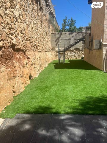 בית פרטי/ קוטג', אבני החושן 91, הר שמואל, גבעת זאב