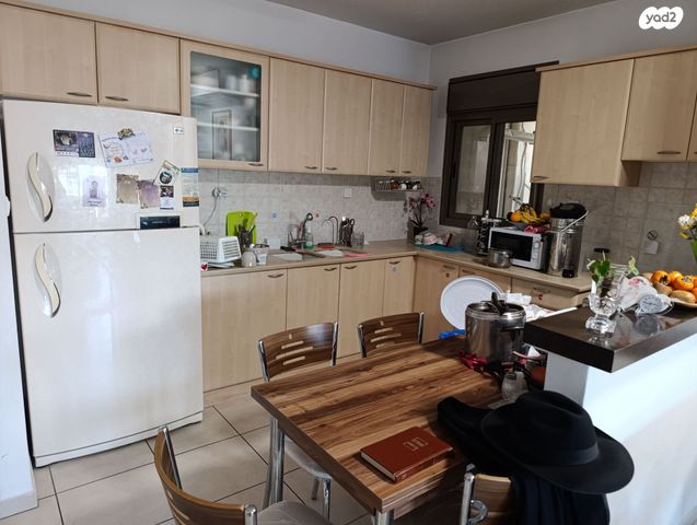 דרך דגניה 52