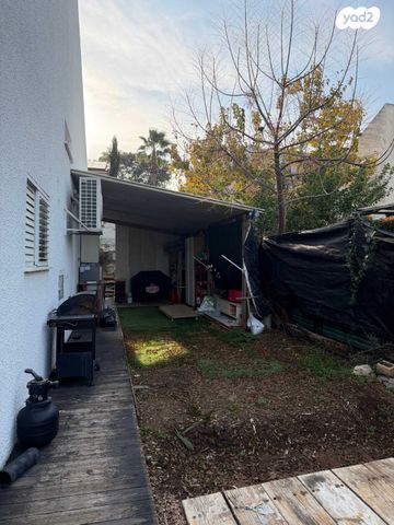 בית פרטי/ קוטג', צבעוני 151, גן נר, גן נר