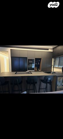 דירה, נחל פולג 3, צור יצחק, צור יצחק