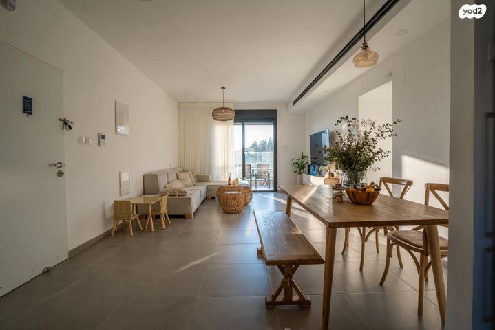 גג/ פנטהאוז, בית"ר 11, שאר העיר, מגדל העמק