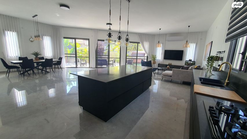 בית פרטי/ קוטג', מלכית 49, באר גנים, באר גנים