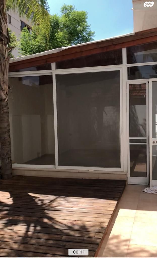 דירת גן, חצרות הדר 21, מעוז, כפר סבא