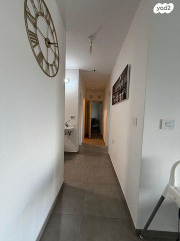 דירה, ריש לקיש 16, רמת עזרא / רמת בית שמש ד-2, בית שמש