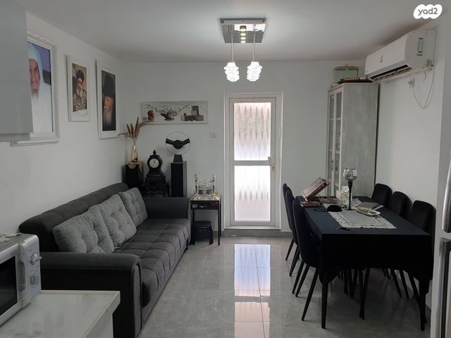 דירה, ביאליק 24, בן גוריון, אשקלון