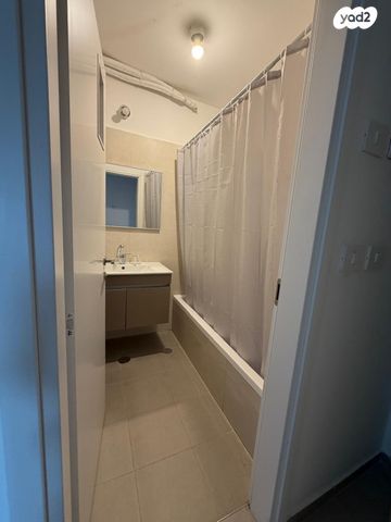 דירה, ריש לקיש 16, רמת עזרא / רמת בית שמש ד-2, בית שמש