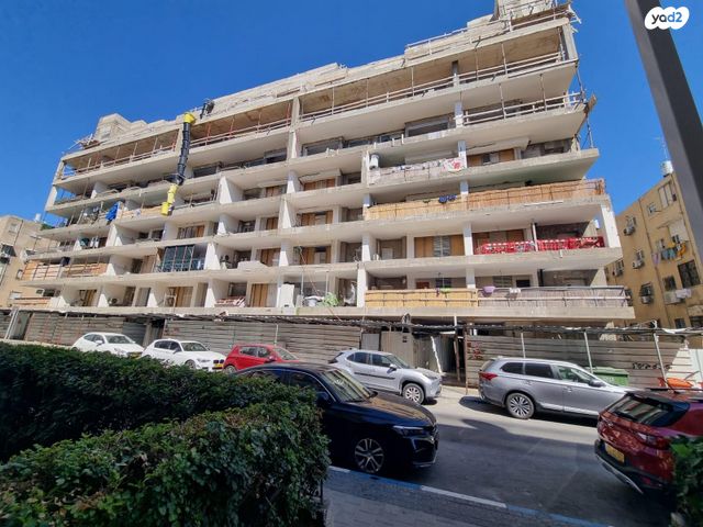 דירה, שדרות בר אילן 37, דרום מערב ותיק, בת ים