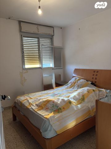 דירה, שדרות ז'בוטינסקי 16, קרית ים  א', קרית ים