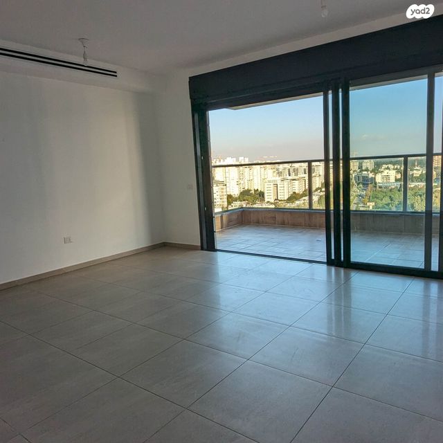 דירה, רועי קליין 7, קרית קריניצי, רמת גן