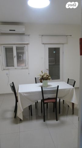 ברל כצנלסון 34