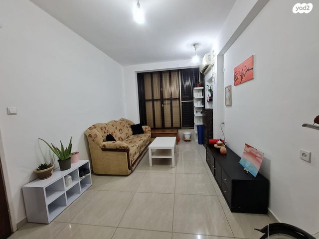 שדרות קוגל 9