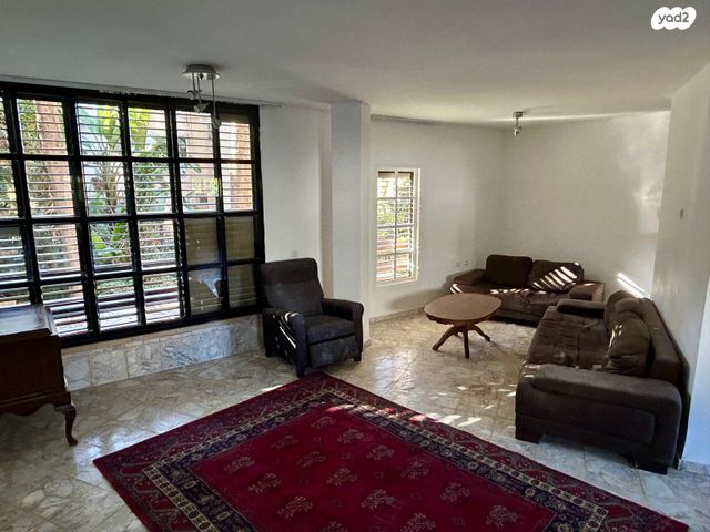 בית פרטי/ קוטג', הרב קוק 61, מרכז, הרצליה