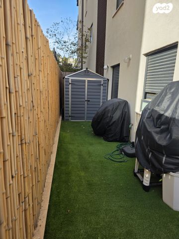 דירת גן, חצור 18, יד לבנים, רמת גן