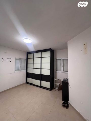 יהושע רבינוביץ 22