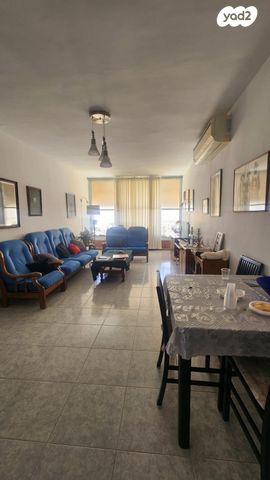 דירה, צבי הירשפלד 32, רמז, מערב ותיק, ראשון לציון