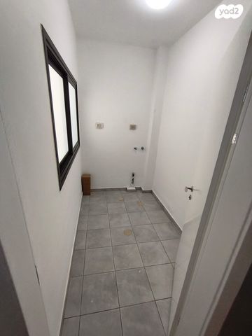 דירה, נחל צאלים 6, נאות שקמה, שדרות