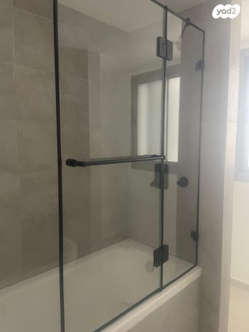 דירה, הדודאים 11, גבעת זמר, חיפה