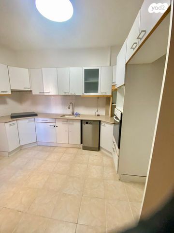 דירה, הנוטר 86, קרית חיים מזרחית, חיפה