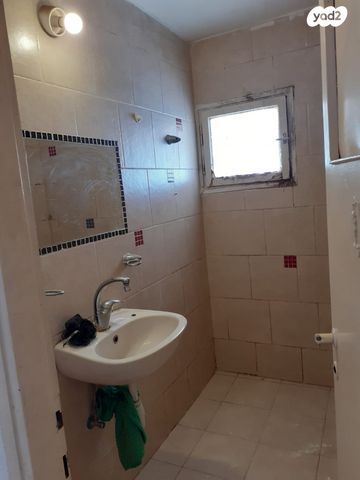 דירה, רחבת גד 9, בני ישראל, קרית גת