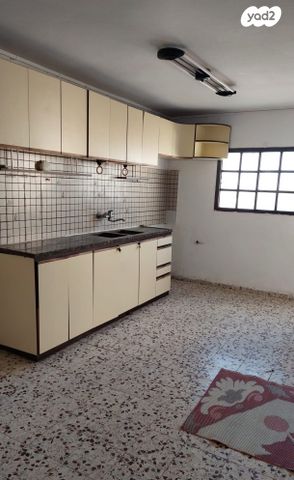 דירה, מנחם בגין 59, שאר העיר, חצור הגלילית