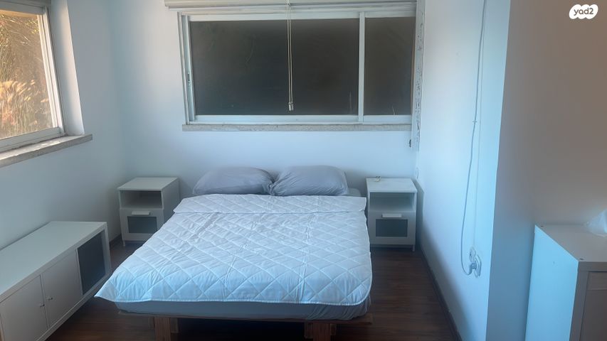 יחידת דיור, אחד העם 6, שבענה, אזור