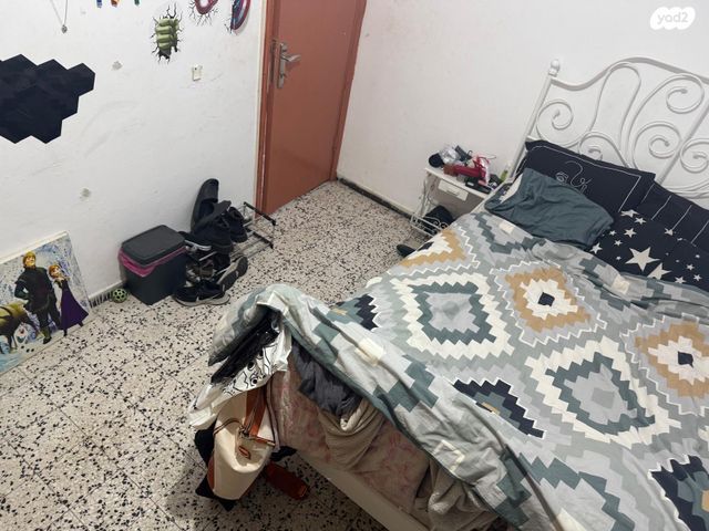 דירה, כסלון, כסלון, כסלון