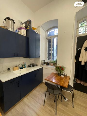 שלומציון המלכה 14