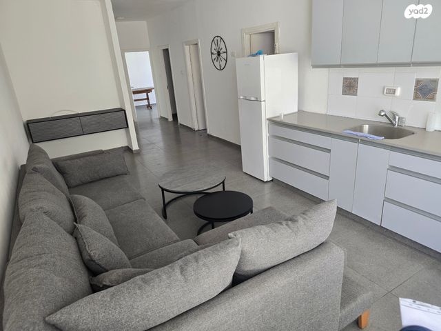 דירה, בית"ר 4, אברמוביץ', ראשון לציון