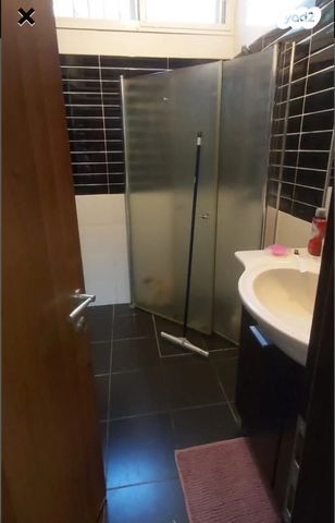 דירה, א.ד. גורדון 3, א' / צפון מזרח העיר, רחובות