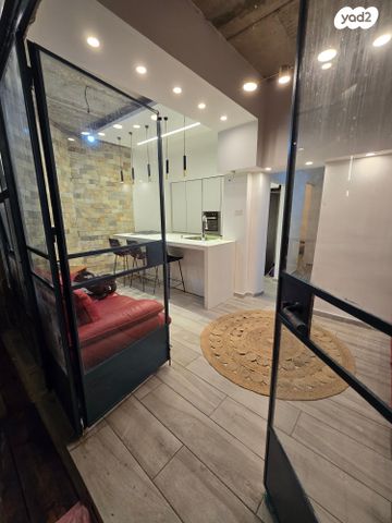 דירת גן, האר"י 15, העיר העתיקה, צפת