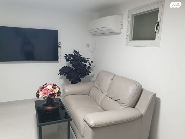 יחידת דיור, קיסריה 4, נאות לון, באר שבע