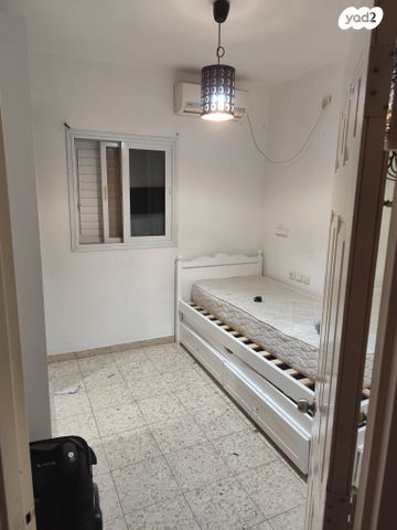 דירת גן, וייצמן 35, עמידר, בת ים