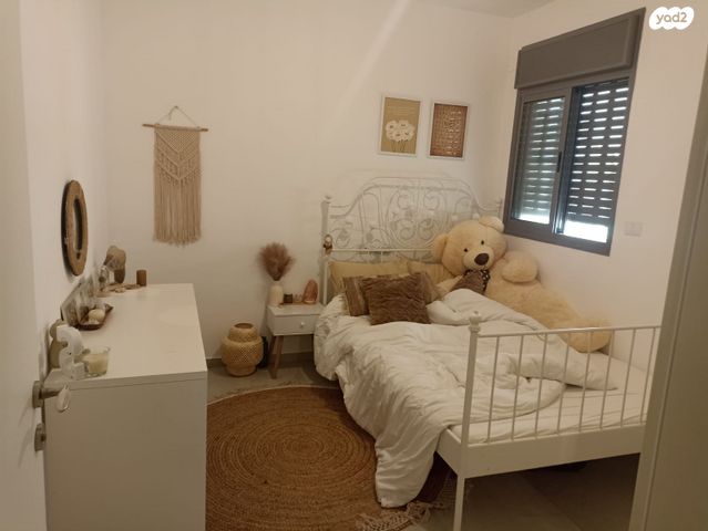 דירה, סביון 7, הפרחים, חריש