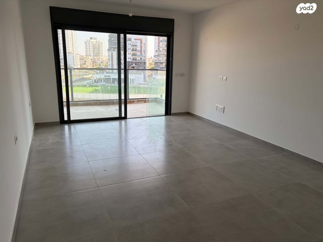 דירה, הגפן 1, כרמי הנדיב, אחוזת רוטנר, קרית מלאכי