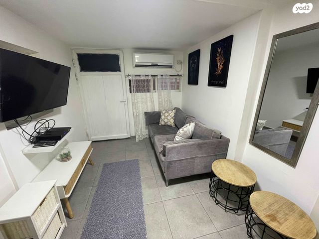 כיכר נמרים 31