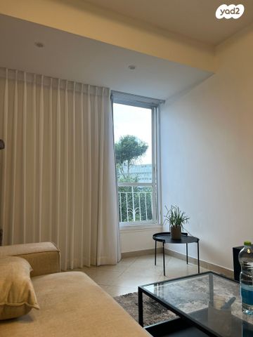 דירה, דרך השלום 79, תל חיים, תל אביב יפו