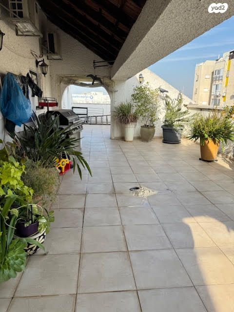 גג/ פנטהאוז, גאולה 4, מרכז, כפר סבא