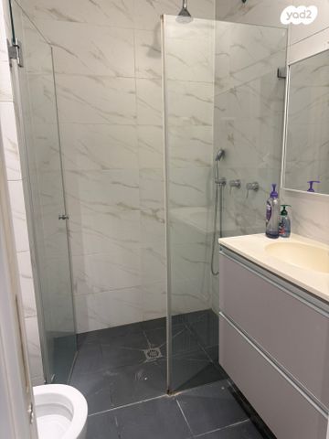 דירת גן, בן יהודה 73, הצפון הישן - דרום, תל אביב יפו