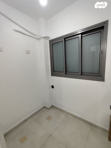 דירה, תלמוד בבלי 54, איילת השחר / רמת בית שמש ד-3, בית שמש