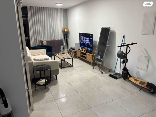 דירה, חצור 18, יד לבנים, רמת גן