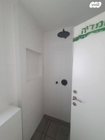 דירה, אחד העם 60, רמת השקמה, רמת גן