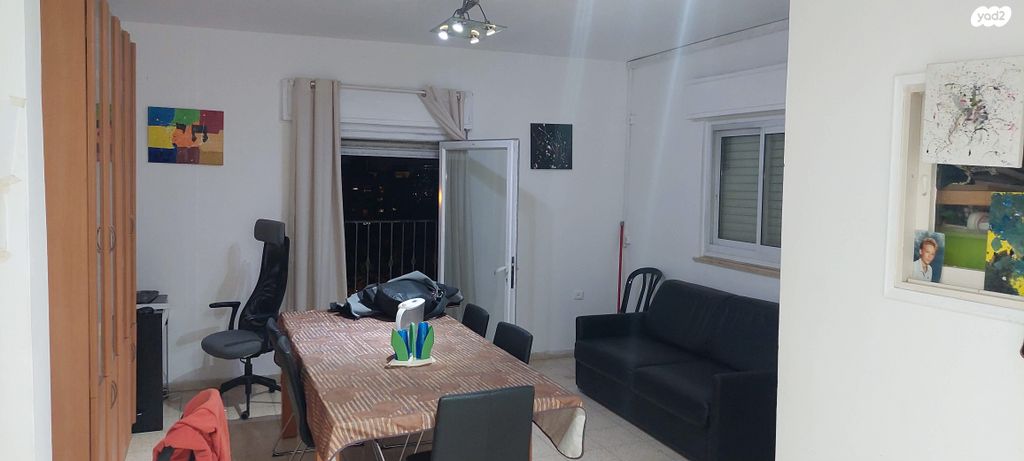 בית הערבה 11