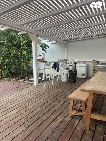 דו משפחתי, הפלמ"ח 13, שכונת ותיקים, אבן יהודה