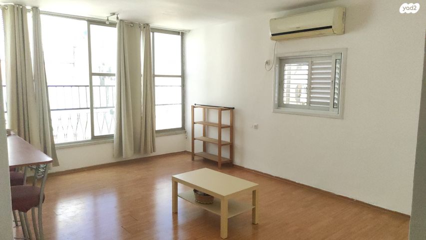 דירה, חומה ומגדל 31, מרכז, קרית עבודה, חולון