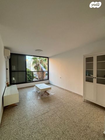 דירה, הר כנען 10, רובע י"א, אשדוד