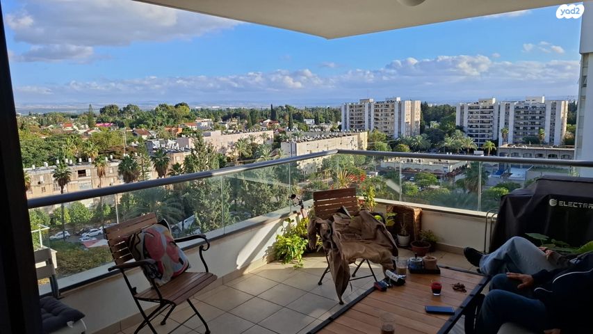 דירה, התבור 5, גבעת סביון, גני תקווה