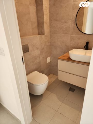 דירה, הדודאים 11, גבעת זמר, חיפה