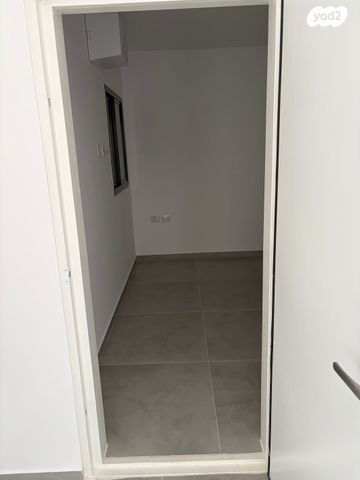 דירה, הגפן 1, כרמי הנדיב, אחוזת רוטנר, קרית מלאכי