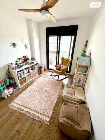 דירה, ההגנה 40, גבעת הרמבם, גבעתיים