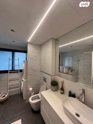 דירה, גדעון 11, הדר, רמת השרון